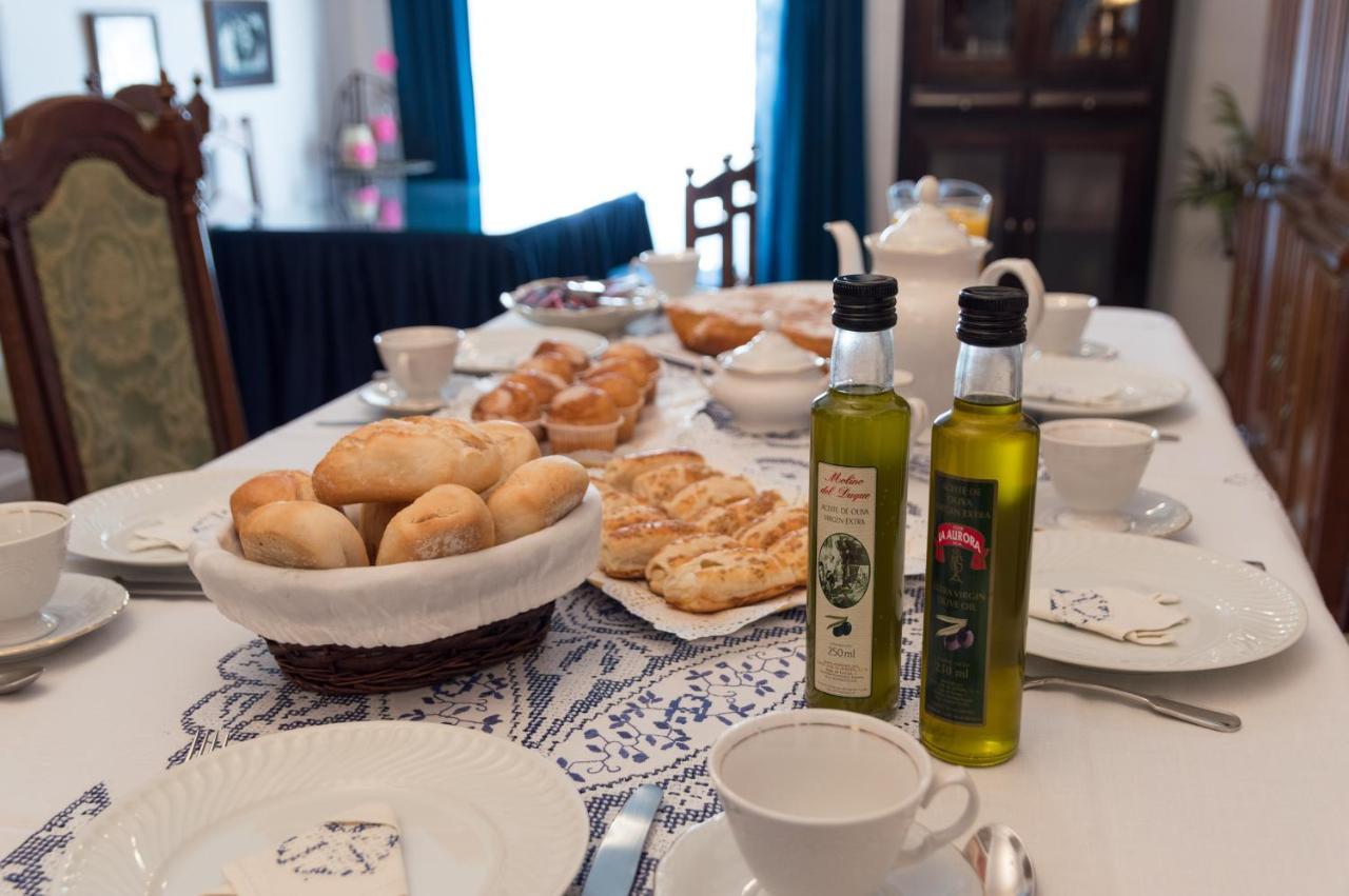 蒙蒂利亚Boutique House Lujopobre住宿加早餐旅馆 外观 照片
